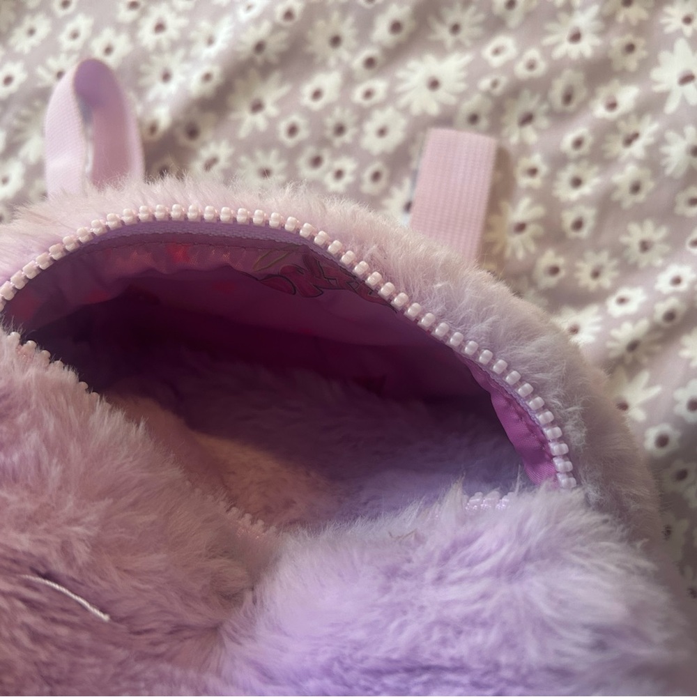 Bratz Purple Fur Mini Backpack - Picture 3 of 6